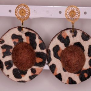 Aros acero, cuero natural print y fieltro
