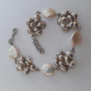 Pulseras plata y Material Natural
